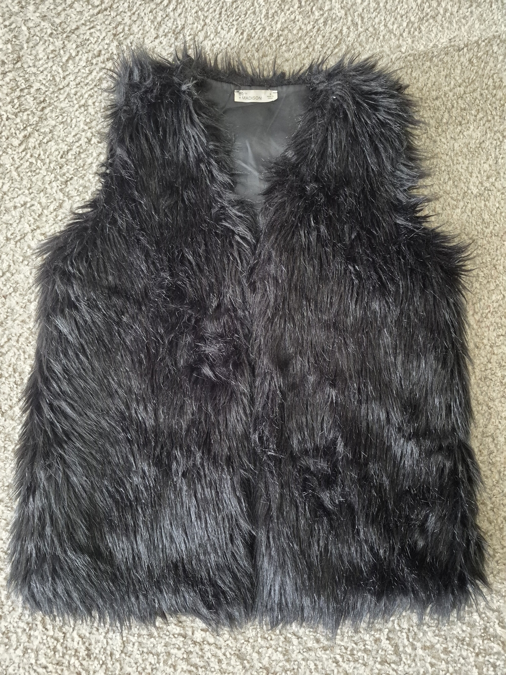 89th & Madison Black Faux Fur Teddy Vest